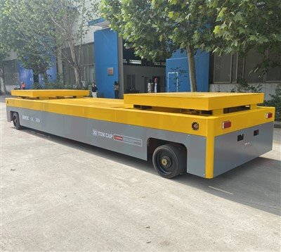 Xe chuyển vật liệu